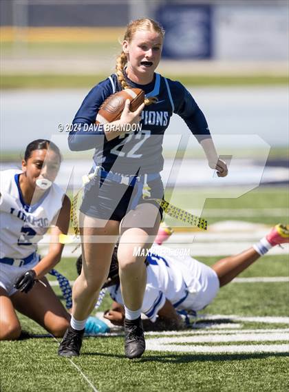 Thumbnail 3 in Lompoc vs. Camarillo photogallery.