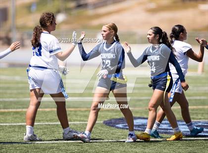 Thumbnail 3 in Lompoc vs. Camarillo photogallery.