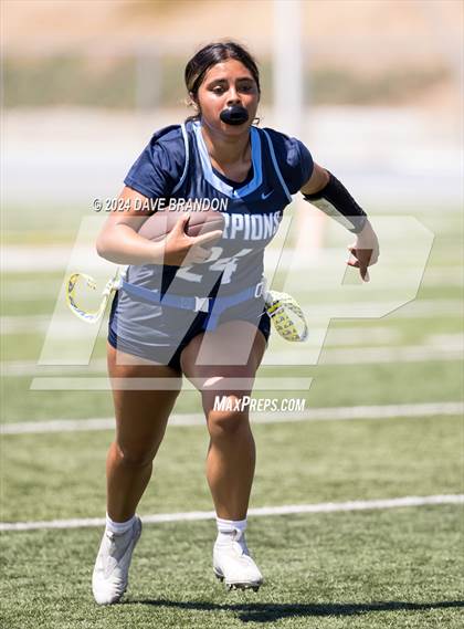 Thumbnail 1 in Lompoc vs. Camarillo photogallery.