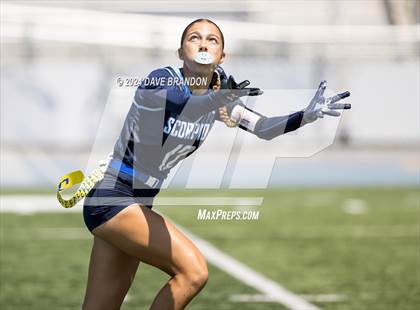 Thumbnail 2 in Lompoc vs. Camarillo photogallery.