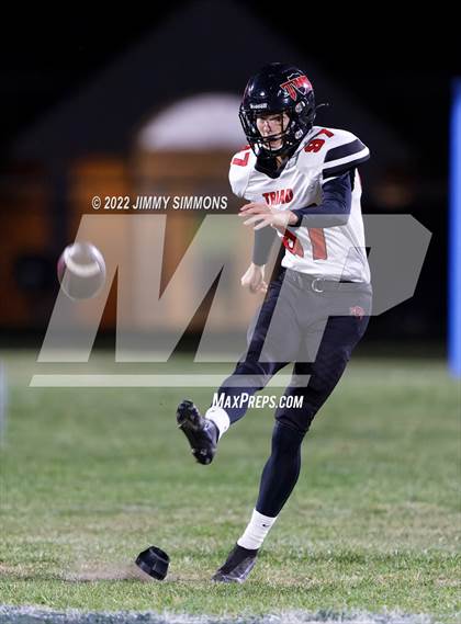 Thumbnail 2 in Triad @ Jersey photogallery.