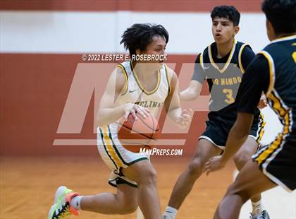Thumbnail 2 in Crystal City vs. Rio Hondo (UIL 4A Area Playoffs) photogallery.