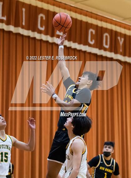 Thumbnail 2 in Crystal City vs. Rio Hondo (UIL 4A Area Playoffs) photogallery.
