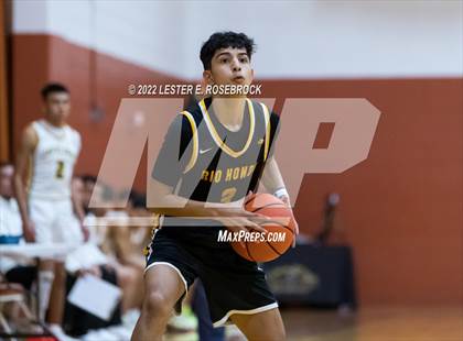 Thumbnail 1 in Crystal City vs. Rio Hondo (UIL 4A Area Playoffs) photogallery.