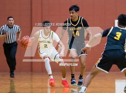 Thumbnail 1 in Crystal City vs. Rio Hondo (UIL 4A Area Playoffs) photogallery.