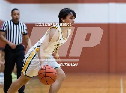 Thumbnail 3 in Crystal City vs. Rio Hondo (UIL 4A Area Playoffs) photogallery.