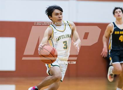 Thumbnail 2 in Crystal City vs. Rio Hondo (UIL 4A Area Playoffs) photogallery.