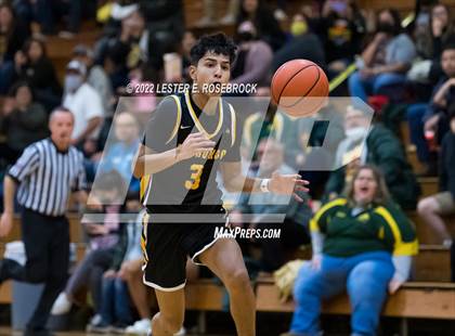 Thumbnail 2 in Crystal City vs. Rio Hondo (UIL 4A Area Playoffs) photogallery.
