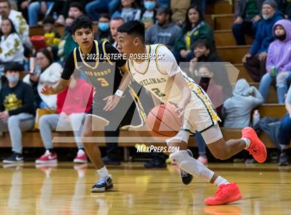 Thumbnail 1 in Crystal City vs. Rio Hondo (UIL 4A Area Playoffs) photogallery.