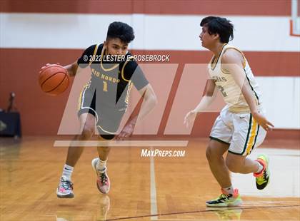 Thumbnail 1 in Crystal City vs. Rio Hondo (UIL 4A Area Playoffs) photogallery.