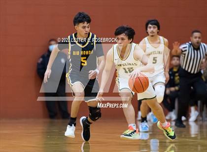 Thumbnail 1 in Crystal City vs. Rio Hondo (UIL 4A Area Playoffs) photogallery.