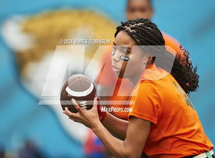 Thumbnail 3 in Stanton vs FAMU DRS (Jaguars Preseason Classic) photogallery.