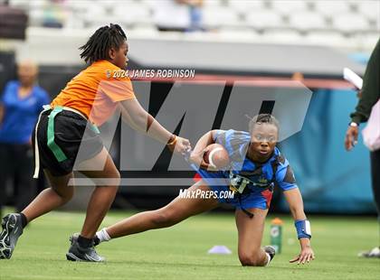 Thumbnail 2 in Stanton vs FAMU DRS (Jaguars Preseason Classic) photogallery.