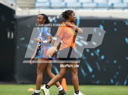 Thumbnail 3 in Stanton vs FAMU DRS (Jaguars Preseason Classic) photogallery.