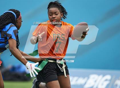 Thumbnail 1 in Stanton vs FAMU DRS (Jaguars Preseason Classic) photogallery.