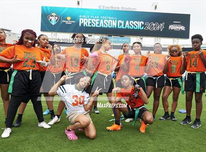 Thumbnail 3 in Stanton vs FAMU DRS (Jaguars Preseason Classic) photogallery.