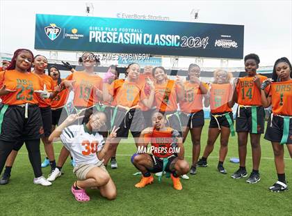 Thumbnail 1 in Stanton vs FAMU DRS (Jaguars Preseason Classic) photogallery.
