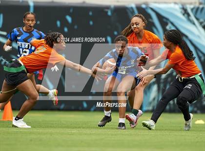 Thumbnail 1 in Stanton vs FAMU DRS (Jaguars Preseason Classic) photogallery.