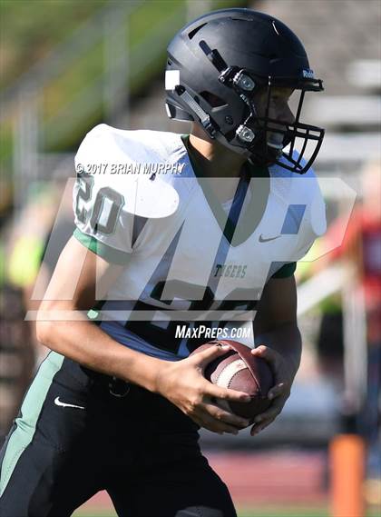 Thumbnail 2 in Tigard @ Jesuit photogallery.