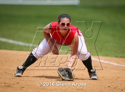 Thumbnail 2 in West Essex vs. Middletown South photogallery.