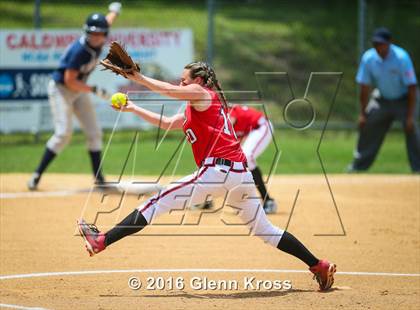 Thumbnail 2 in West Essex vs. Middletown South photogallery.