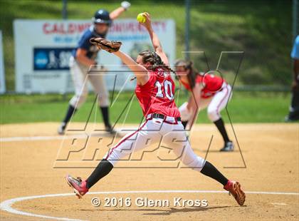 Thumbnail 3 in West Essex vs. Middletown South photogallery.