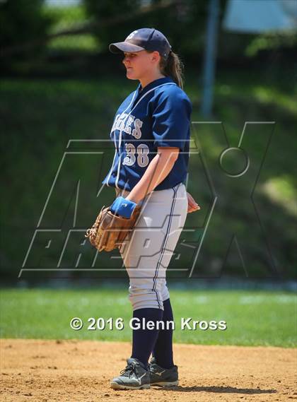 Thumbnail 2 in West Essex vs. Middletown South photogallery.