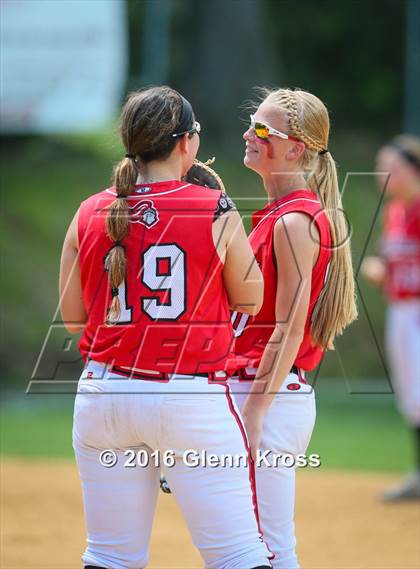 Thumbnail 2 in West Essex vs. Middletown South photogallery.