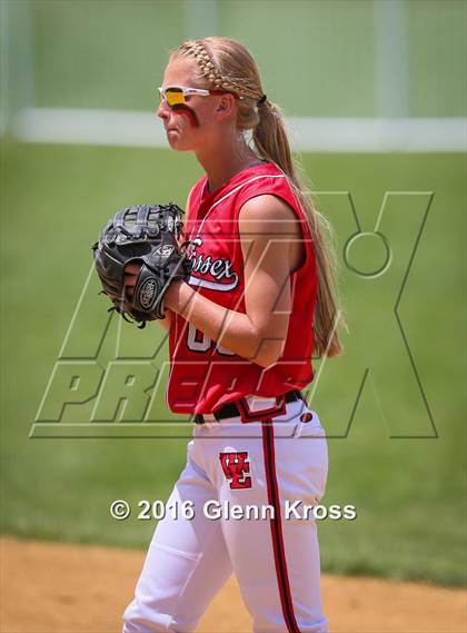 Thumbnail 1 in West Essex vs. Middletown South photogallery.