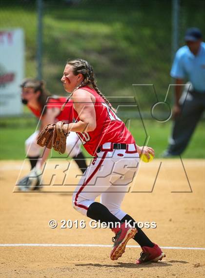 Thumbnail 3 in West Essex vs. Middletown South photogallery.
