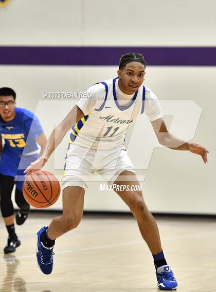 Thumbnail 3 in St. Francis de Sales vs Farragut (Bob Hambric Shootout) photogallery.