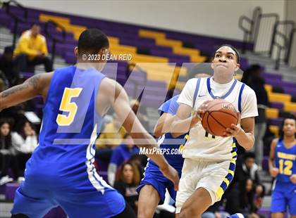 Thumbnail 3 in St. Francis de Sales vs Farragut (Bob Hambric Shootout) photogallery.