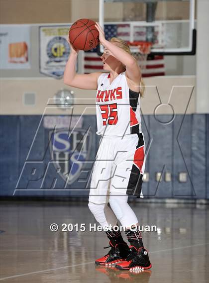 Thumbnail 1 in Alta vs West Seattle (MaxPreps Holiday Classic) photogallery.