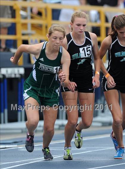 Thumbnail 2 in NCHSAA 4A Track & Field Championships photogallery.