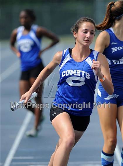 Thumbnail 3 in NCHSAA 4A Track & Field Championships photogallery.