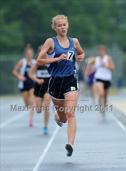 Thumbnail 2 in NCHSAA 4A Track & Field Championships photogallery.
