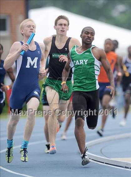 Thumbnail 3 in NCHSAA 4A Track & Field Championships photogallery.
