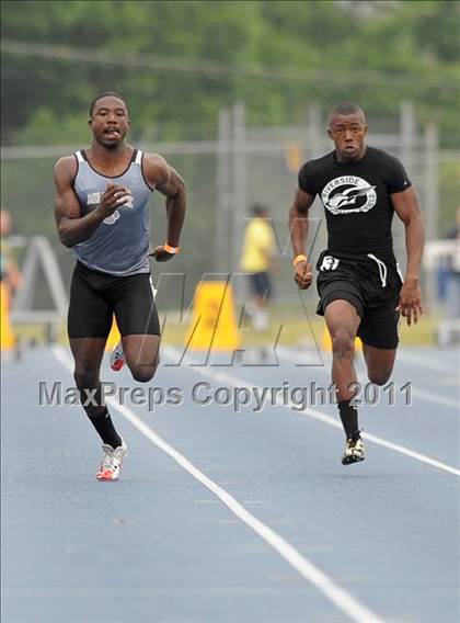 Thumbnail 3 in NCHSAA 4A Track & Field Championships photogallery.