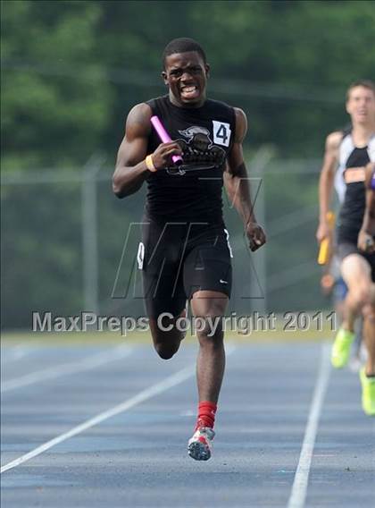 Thumbnail 2 in NCHSAA 4A Track & Field Championships photogallery.