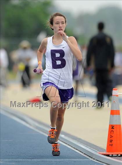 Thumbnail 1 in NCHSAA 4A Track & Field Championships photogallery.