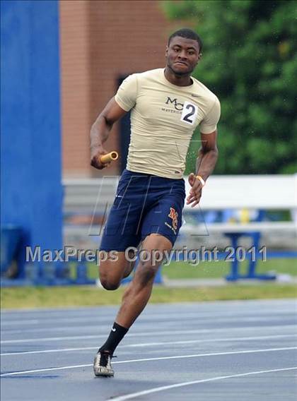Thumbnail 2 in NCHSAA 4A Track & Field Championships photogallery.