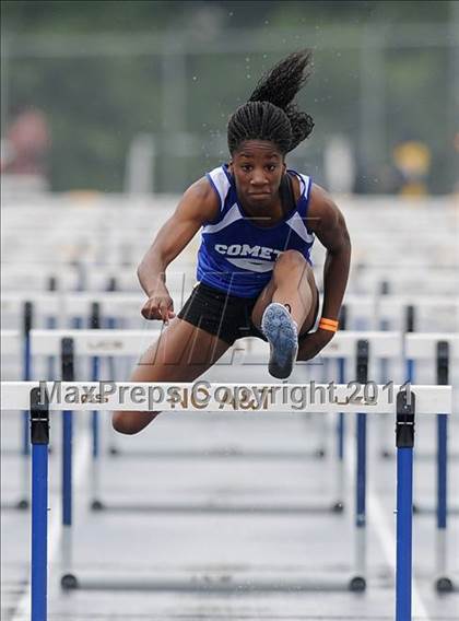 Thumbnail 1 in NCHSAA 4A Track & Field Championships photogallery.