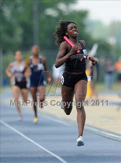 Thumbnail 2 in NCHSAA 4A Track & Field Championships photogallery.