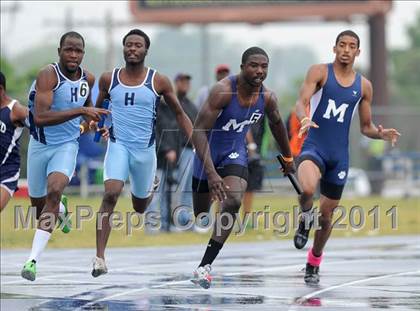 Thumbnail 2 in NCHSAA 4A Track & Field Championships photogallery.