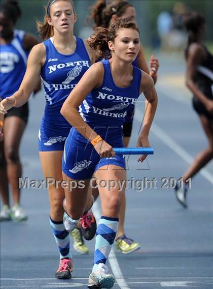 Thumbnail 1 in NCHSAA 4A Track & Field Championships photogallery.