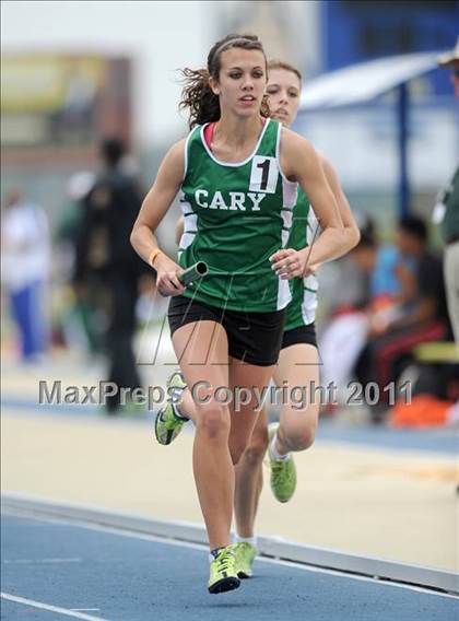 Thumbnail 2 in NCHSAA 4A Track & Field Championships photogallery.