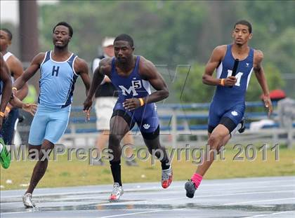 Thumbnail 2 in NCHSAA 4A Track & Field Championships photogallery.