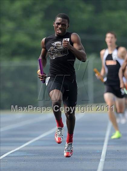 Thumbnail 3 in NCHSAA 4A Track & Field Championships photogallery.