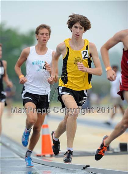 Thumbnail 1 in NCHSAA 4A Track & Field Championships photogallery.