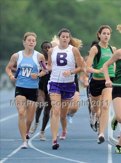 Thumbnail 2 in NCHSAA 4A Track & Field Championships photogallery.